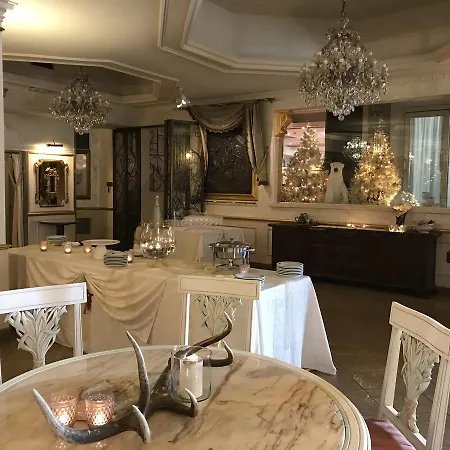 Hotel Vandelli 3*