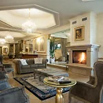 Vandelli Hotel