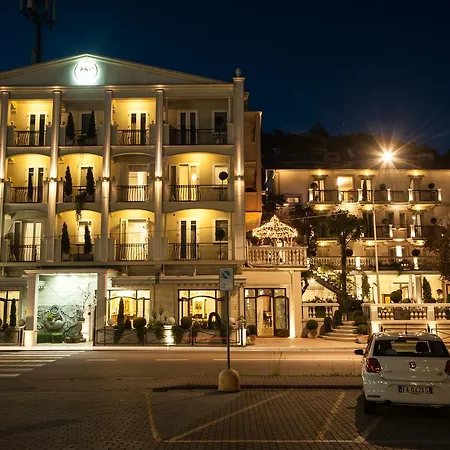 Vandelli Отель Павулло-нель-Фриньяно